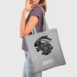 Сумка-шопер Символ 2023 года черный водяной кролик, цвет: 3D-принт — фото 2