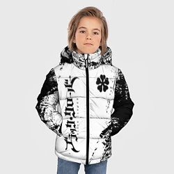 Куртка зимняя для мальчика Black clover чёрный клевер вертикальная надпись, цвет: 3D-светло-серый — фото 2