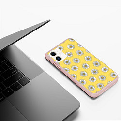 Чехол iPhone 11 матовый Ромашки 2, цвет: 3D-светло-розовый — фото 2