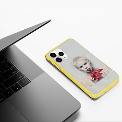 Чехол iPhone 11 Pro матовый Die Antwoord: Blooded Heart, цвет: 3D-желтый — фото 2