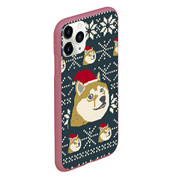 Чехол iPhone 11 Pro матовый Doge новогодний, цвет: 3D-малиновый — фото 2