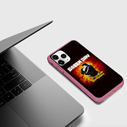 Чехол iPhone 11 Pro матовый Поцелуй Green Day, цвет: 3D-малиновый — фото 2