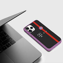 Чехол iPhone 11 Pro матовый Bayern FC: Black 2018, цвет: 3D-фиолетовый — фото 2