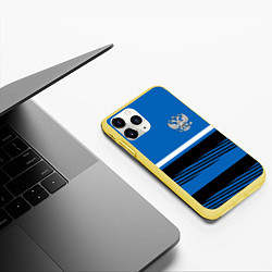 Чехол iPhone 11 Pro матовый Герб РФ: Голубой стиль, цвет: 3D-желтый — фото 2