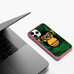 Чехол iPhone 11 Pro матовый Тропическая горилла, цвет: 3D-малиновый — фото 2