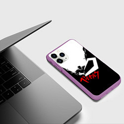 Чехол iPhone 11 Pro матовый Берсерк. Гатс, цвет: 3D-фиолетовый — фото 2