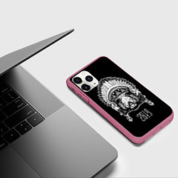 Чехол iPhone 11 Pro матовый Кабан-индеец 2019, цвет: 3D-малиновый — фото 2