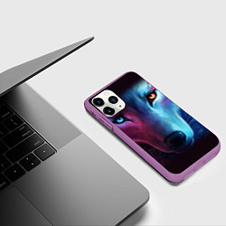 Чехол iPhone 11 Pro матовый Волчий взгляд, цвет: 3D-фиолетовый — фото 2