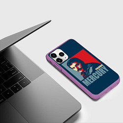 Чехол iPhone 11 Pro матовый Queen: Freddie Mercury, цвет: 3D-фиолетовый — фото 2
