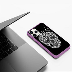 Чехол iPhone 11 Pro матовый Diamond Skull, цвет: 3D-фиолетовый — фото 2