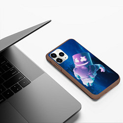 Чехол iPhone 11 Pro матовый Marshmello Effect, цвет: 3D-коричневый — фото 2