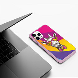 Чехол iPhone 11 Pro матовый Праздничный жираф в очка-сердечках, цвет: 3D-розовый — фото 2