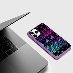 Чехол iPhone 11 Pro матовый FORTNITE НОВОГОДНИЙ, цвет: 3D-фиолетовый — фото 2