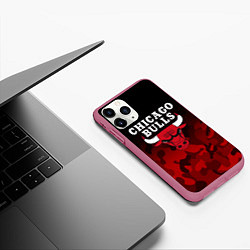 Чехол iPhone 11 Pro матовый CHICAGO BULLS, цвет: 3D-малиновый — фото 2