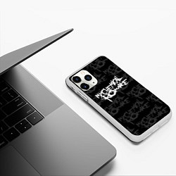 Чехол iPhone 11 Pro матовый My Chemical Romance, цвет: 3D-белый — фото 2