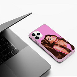 Чехол iPhone 11 Pro матовый Ariana Grande Ариана Гранде, цвет: 3D-розовый — фото 2