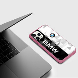 Чехол iPhone 11 Pro матовый BMW, цвет: 3D-малиновый — фото 2
