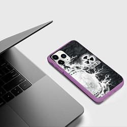 Чехол iPhone 11 Pro матовый Сталкер, цвет: 3D-фиолетовый — фото 2