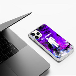 Чехол iPhone 11 Pro матовый BILLIE ELLISH, цвет: 3D-белый — фото 2