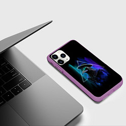 Чехол iPhone 11 Pro матовый ДОКТОР ЧУМЫ, цвет: 3D-фиолетовый — фото 2