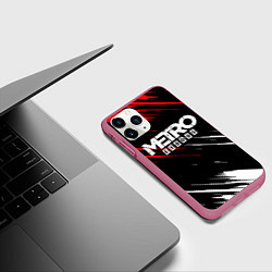 Чехол iPhone 11 Pro матовый METRO EXODUS, цвет: 3D-малиновый — фото 2