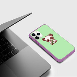 Чехол iPhone 11 Pro матовый Пандочка с бамбуком, цвет: 3D-фиолетовый — фото 2