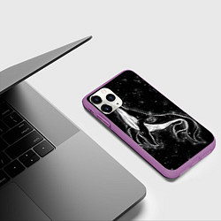 Чехол iPhone 11 Pro матовый Космический Кит, цвет: 3D-фиолетовый — фото 2
