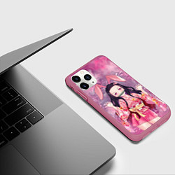 Чехол iPhone 11 Pro матовый Незуко Камадо, цвет: 3D-малиновый — фото 2