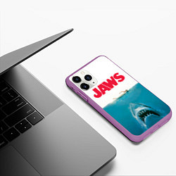 Чехол iPhone 11 Pro матовый Jaws 1975, цвет: 3D-фиолетовый — фото 2