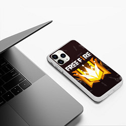 Чехол iPhone 11 Pro матовый Free Fire Фри фаер, цвет: 3D-белый — фото 2