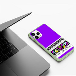 Чехол iPhone 11 Pro матовый Яркий фиолетовый цветочный, цвет: 3D-салатовый — фото 2