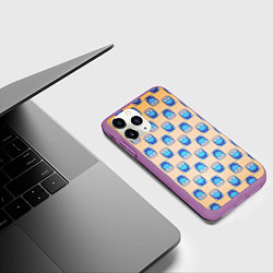 Чехол iPhone 11 Pro матовый Сгущенка паттерн, цвет: 3D-фиолетовый — фото 2