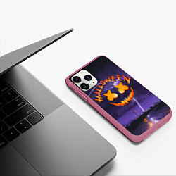 Чехол iPhone 11 Pro матовый ХЕЛЛОУИН НОЧЬ HALLOWEEN NIGHT MARSHMELLO, цвет: 3D-малиновый — фото 2