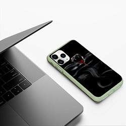 Чехол iPhone 11 Pro матовый ЗМЕЯ НА КАМНЕ НА ЧЕРНОМ ФОНЕ, цвет: 3D-салатовый — фото 2