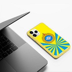 Чехол iPhone 11 Pro матовый Большая эмблема ВВС РФ, цвет: 3D-желтый — фото 2