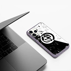 Чехол iPhone 11 Pro матовый Buick Black and White Grunge, цвет: 3D-серый — фото 2