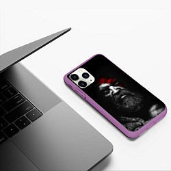 Чехол iPhone 11 Pro матовый ЛИЦО КРАТОСА, БОГ ВОЙНЫ GOD OF WAR, цвет: 3D-фиолетовый — фото 2