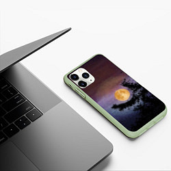 Чехол iPhone 11 Pro матовый Night sky with full moon by Apkx, цвет: 3D-салатовый — фото 2