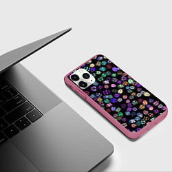 Чехол iPhone 11 Pro матовый Неоновые жуки, цвет: 3D-малиновый — фото 2