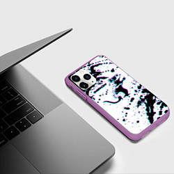 Чехол iPhone 11 Pro матовый BANKSY БЭНКСИ крыса в очках глитч, цвет: 3D-фиолетовый — фото 2