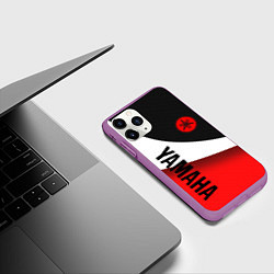 Чехол iPhone 11 Pro матовый ЯМАХА - СПОРТИВНЫЙ КАРБОН, цвет: 3D-фиолетовый — фото 2