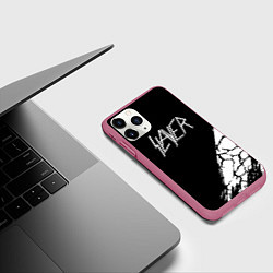 Чехол iPhone 11 Pro матовый Slayer Трещины, цвет: 3D-малиновый — фото 2