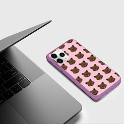 Чехол iPhone 11 Pro матовый Веселый медведь паттрен, цвет: 3D-фиолетовый — фото 2
