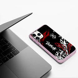 Чехол iPhone 11 Pro матовый BERSERK BLACK MASK - БЕРСЕРК ЧЁРНАЯ МАСКА, цвет: 3D-розовый — фото 2