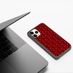 Чехол iPhone 11 Pro матовый Красные психоделический смайлы, цвет: 3D-темно-зеленый — фото 2