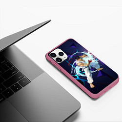 Чехол iPhone 11 Pro матовый Рю-Street Fighter, цвет: 3D-малиновый — фото 2