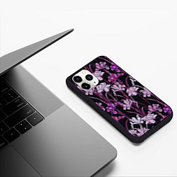 Чехол iPhone 11 Pro матовый Цветы Фиолетовые Ирисы, цвет: 3D-черный — фото 2