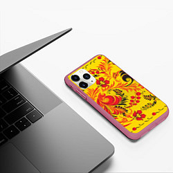 Чехол iPhone 11 Pro матовый Хохломская Роспись Цветы, цвет: 3D-малиновый — фото 2