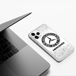 Чехол iPhone 11 Pro матовый Mercedes с потертостями на светлом фоне, цвет: 3D-белый — фото 2