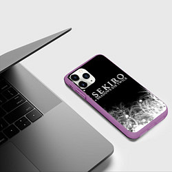 Чехол iPhone 11 Pro матовый Sekiro арт, цвет: 3D-фиолетовый — фото 2
